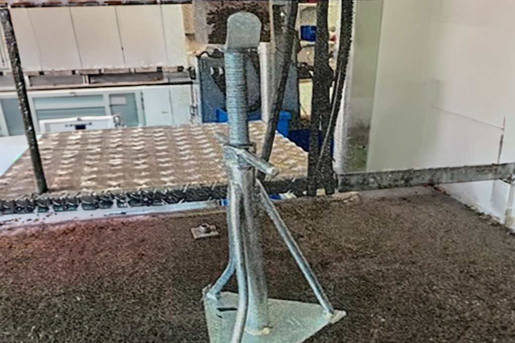 Common caravan axle stand after reaching ultimate load